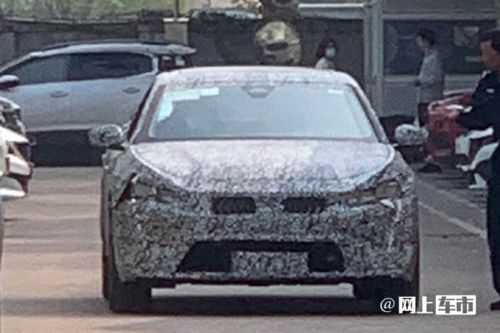 標(biāo)致408X配置曝光推3款車型 比凡爾賽C5X更帥-圖4