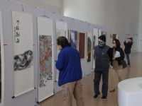  “情满丝路”首届上合美术作品展正式开幕 | 展期15天，前往上合之珠国际博览中心E馆可免费观展